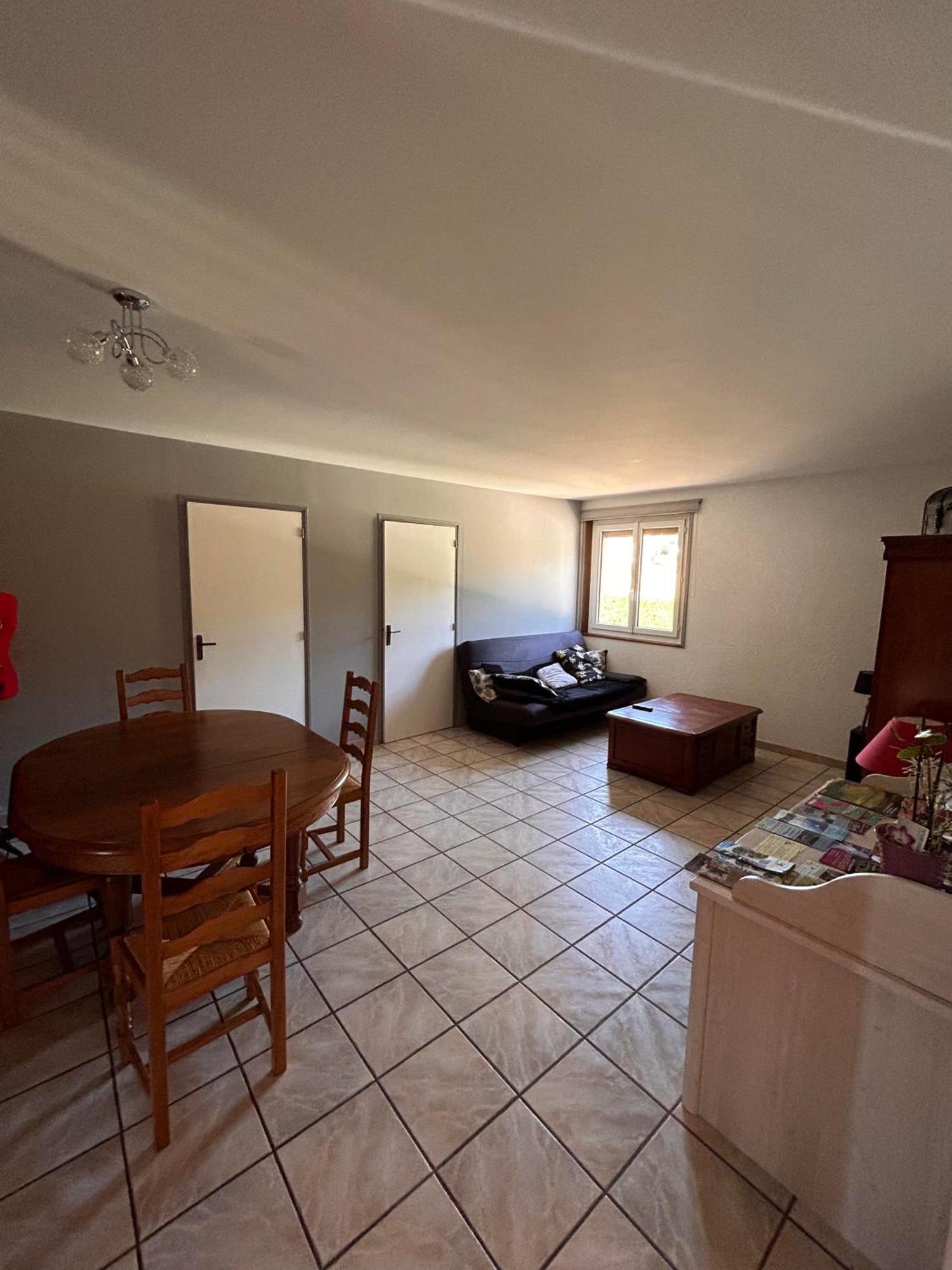 Chambres Des Arrys Bas-en-Basset Luaran gambar
